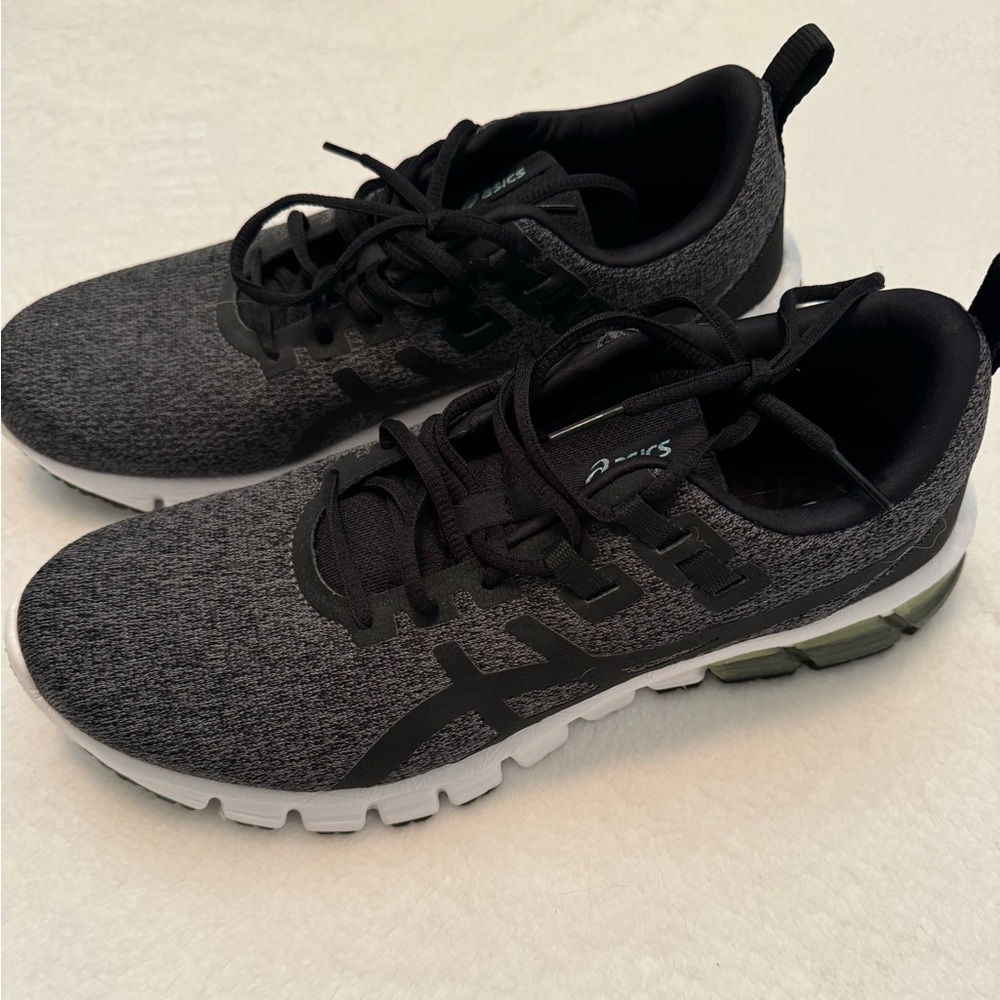 Asics Gel Quantum - Women’s size 10